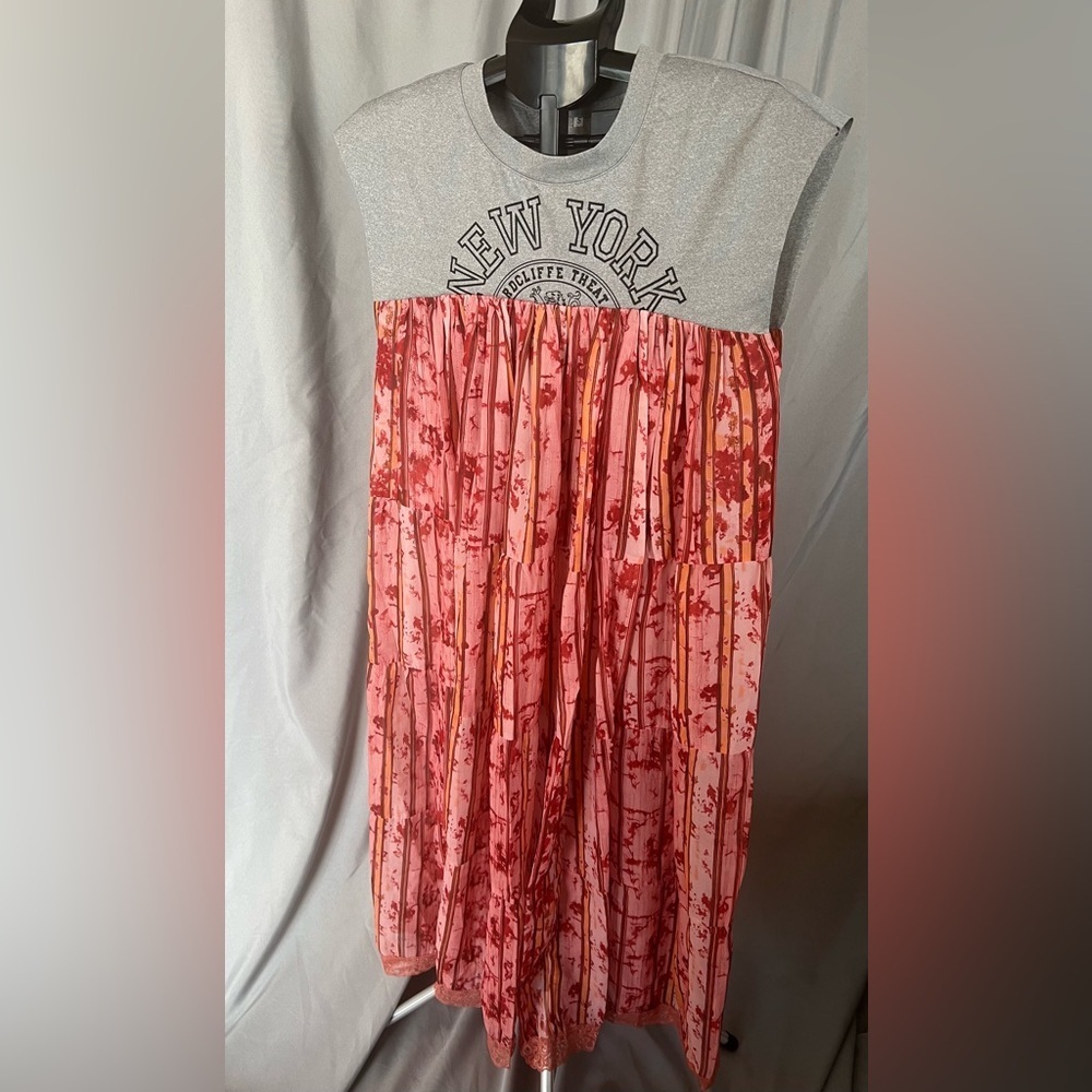Gray and Red Boxy Blouse with Pleated Design